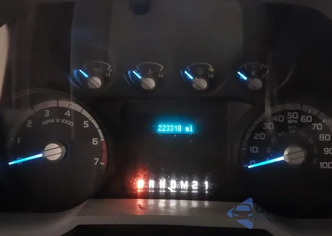 2012 Ford F-250 Xl z USA, uszkodzony, nr VIN 1FT7X2B63CEB99284